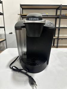 lot 28220 image: Keurig 611247378427 K-Classic Single Serve K-Cup Pod Coffee Maker - K Black