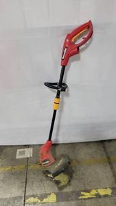 lot 56411 image: Homelite 13 Automatic Line Feed Weedeater