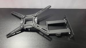 lot 56417 image: Tv Bracket
