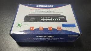 lot 56433 image: Intellinet 8 Port Gigabit Ethernet PoE Switch