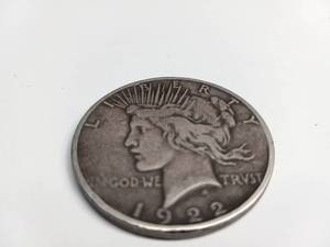 lot 828 image: United States Silver Dollar 1922 Peace