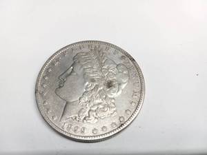 lot 838 image: United States Silver Dollar 1899