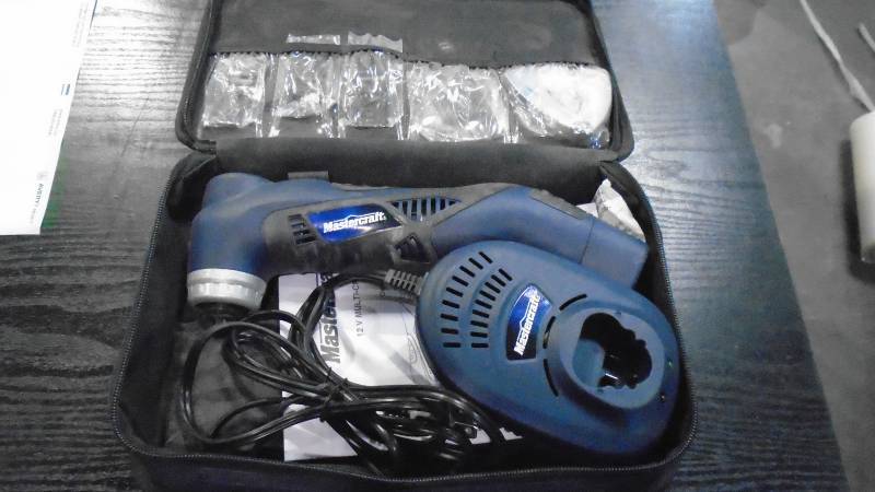 lot 4762 image: Mastercraft 12V Multi crafter Tool Kit.