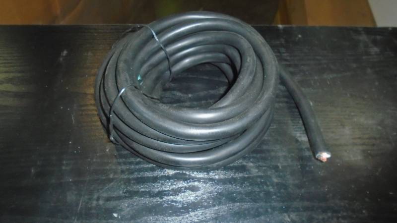 lot 4818 image: 20 ft Power Cord. 104 Gauge.