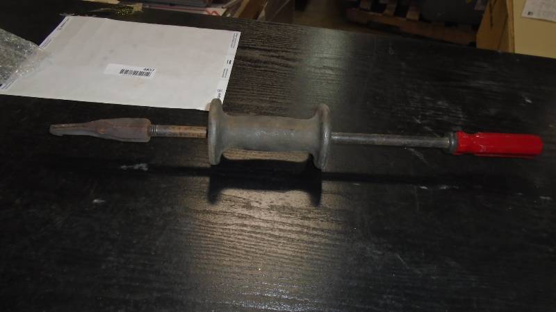 lot 4837 image: Plews Tool Slide hammer.