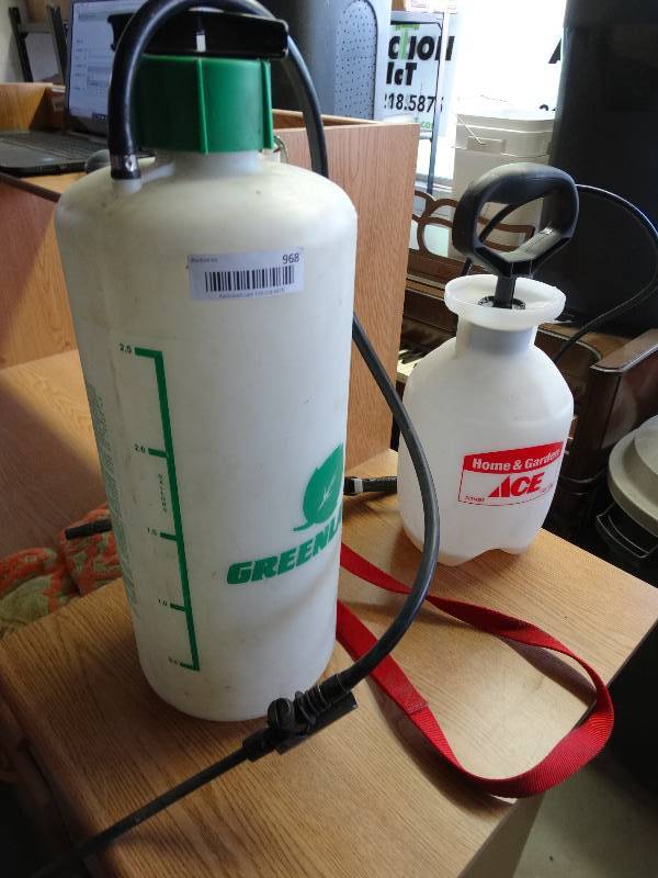lot 968 image: 2 Sprayers.