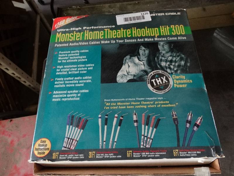 lot 1126 image: Monster home theater hookup kit 300.