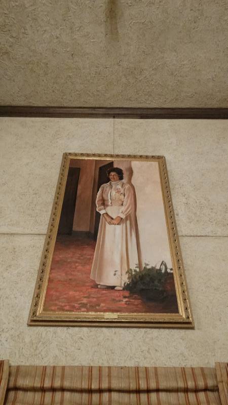 lot 112 image: LARGE framed oil painting portrait- Approx. 6ft tall x 3ft wide