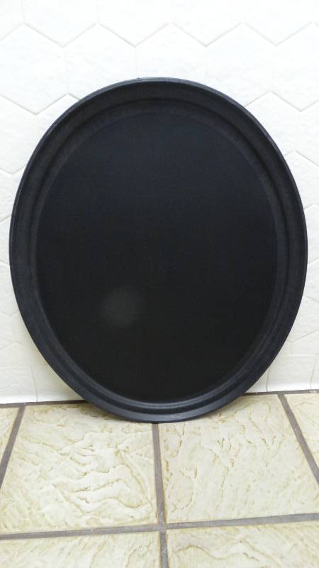 lot 148 image: Lg Rubbermaid tray
