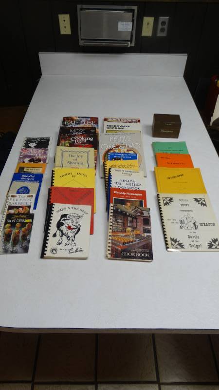 lot 151 image: Assortment of cookbooks & recipes