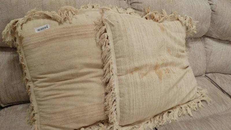 lot 167 image: 2 large pillows