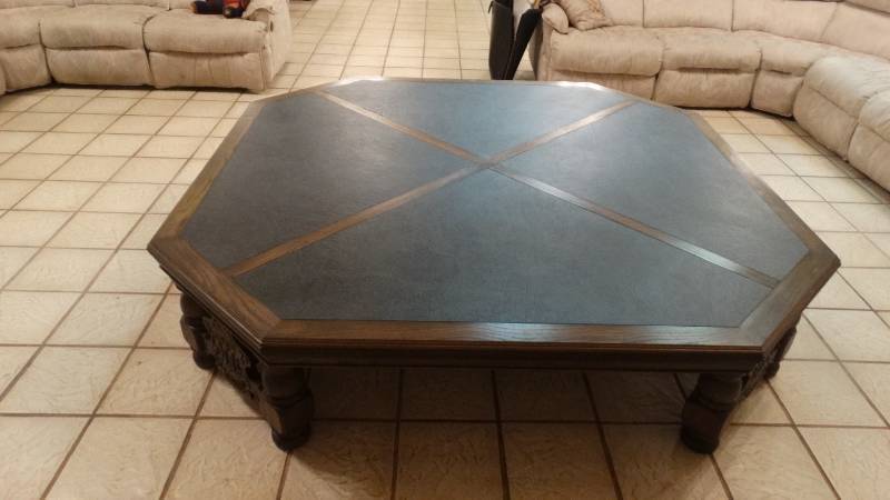 lot 203 image: HUGE custom built solid coffee table