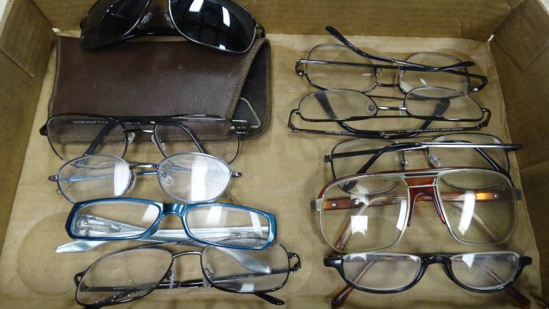 lot 248 image: Lot of various glasses