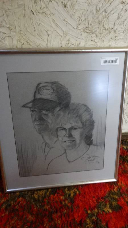 lot 323 image: Framed portrait