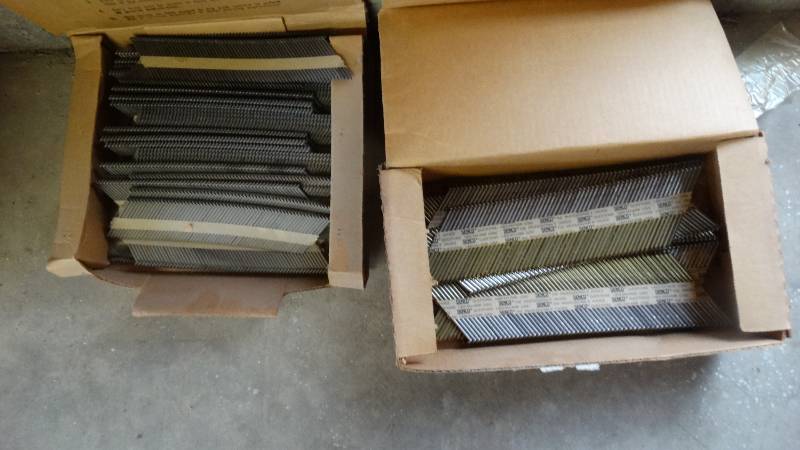 lot 374 image: 2 boxes of nails