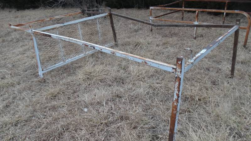 lot 398 image: Pick up truck ladder rack