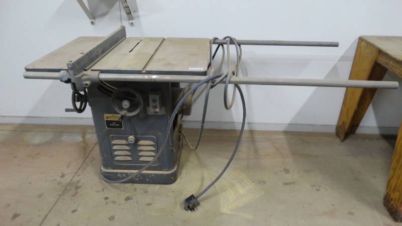 lot 499 image: Delta Rockwell 10 Unisaw w long table extension poles.