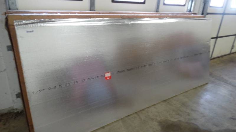 lot 502 image: 2 full cases & 2 sheets of new duct board