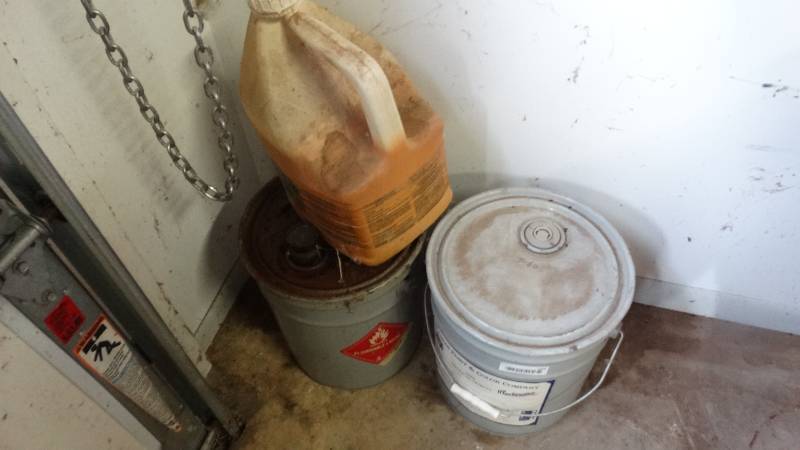 lot 529 image: Lot of chemicals