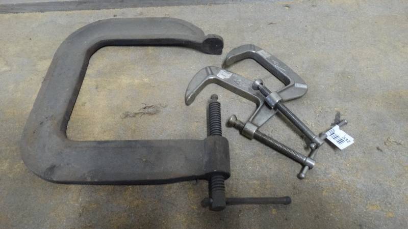 lot 532 image: 3 C clamps