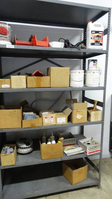 lot 536 image: Large lot of various hardware & misc.