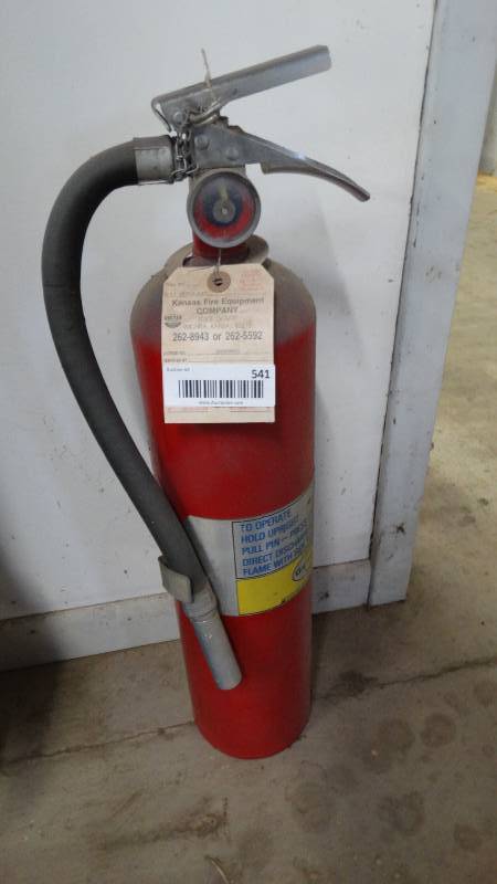 lot 541 image: Fire extinguisher