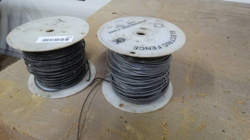 lot 544 image: 2 rolls of wire