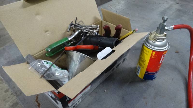lot 586 image: Lot of assorted tools