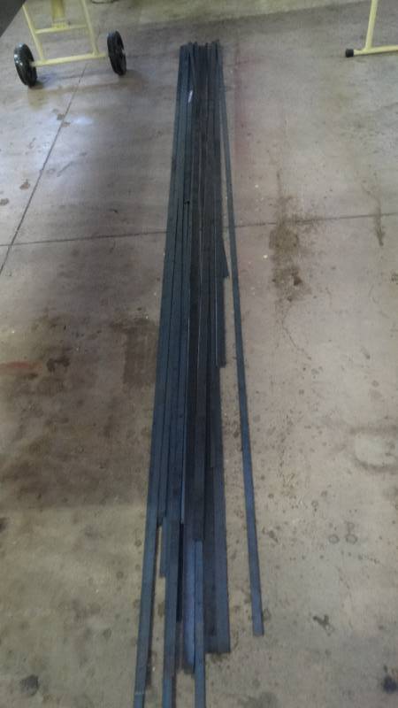 lot 589 image: 10 ft metal flat stock