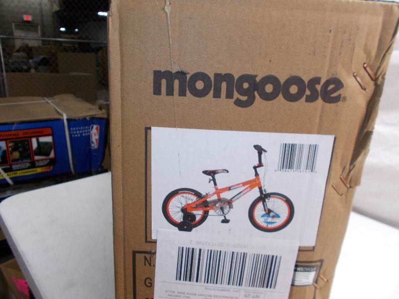 lot 4335 image: 16 boys mongoose bike
