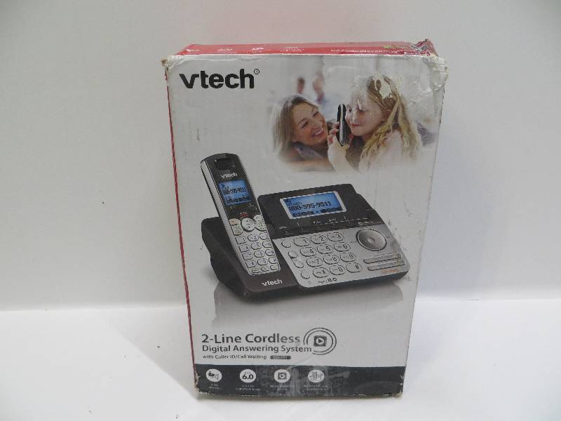 lot 1006 image: V-tech 2 line cordless digital answering system model DS6151