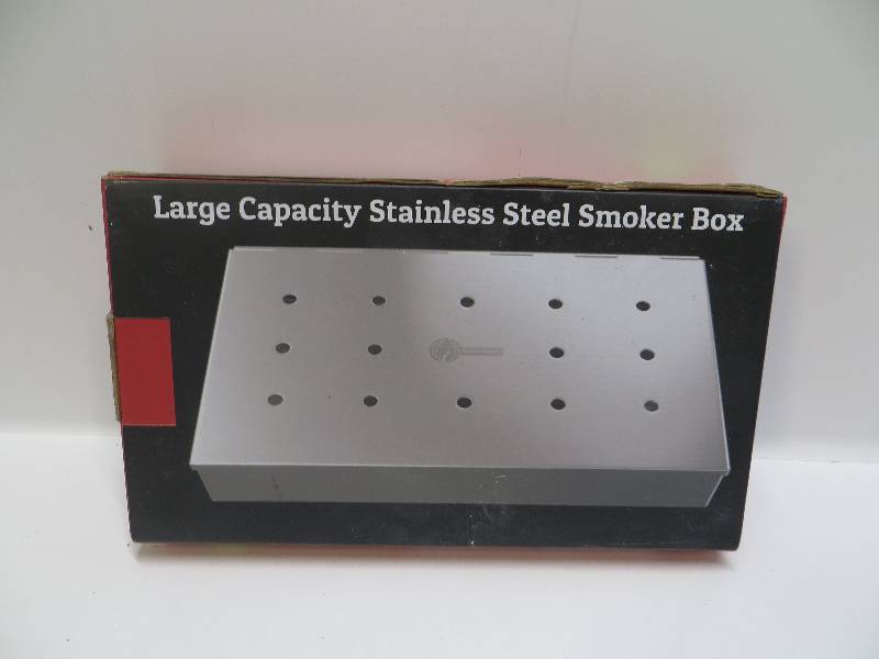 lot 1038 image: Large capacity stainless steel smoker box