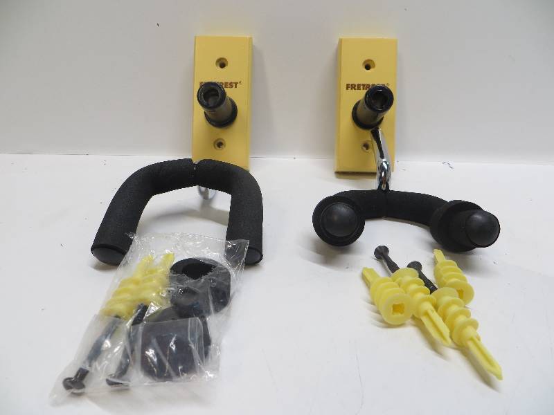 lot 1082 image: Fretrest wall guitar mount