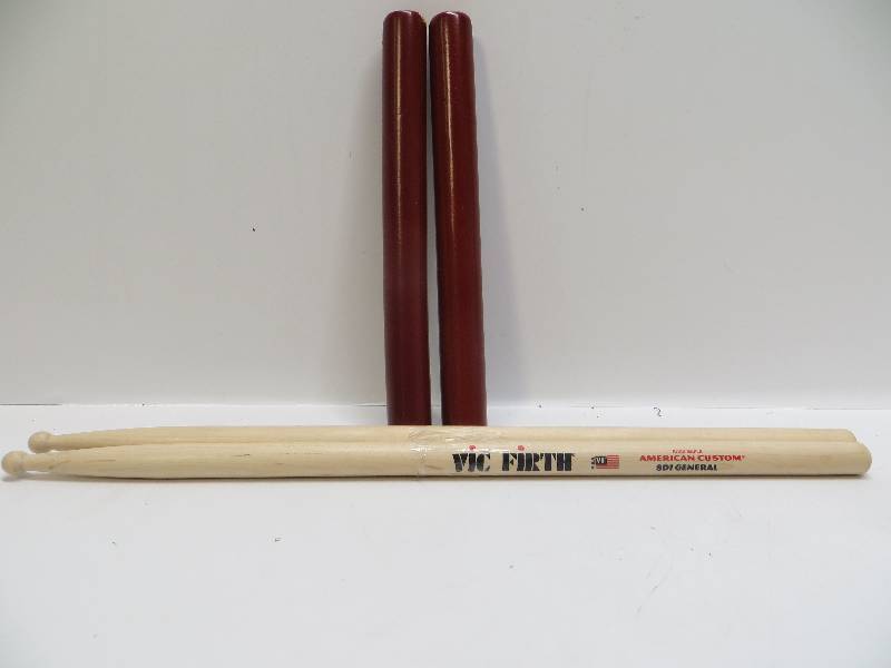 lot 1085 image: drum sticks and claves