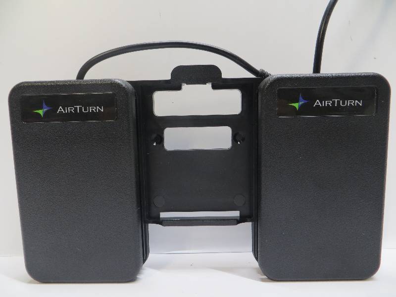lot 1101 image: Airturn pedal board ATFS-2