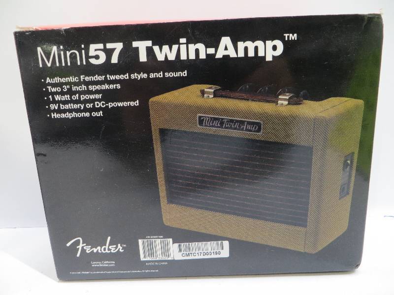 lot 1104 image: Fender mini 57 twin-amp