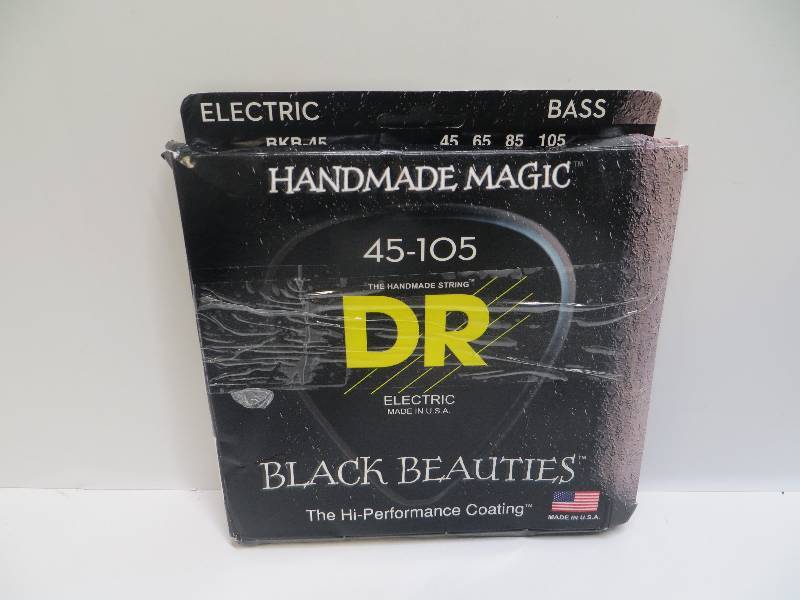 lot 1126 image: Electric handmade magic BKB-45, 45-105 DR electric black beauties