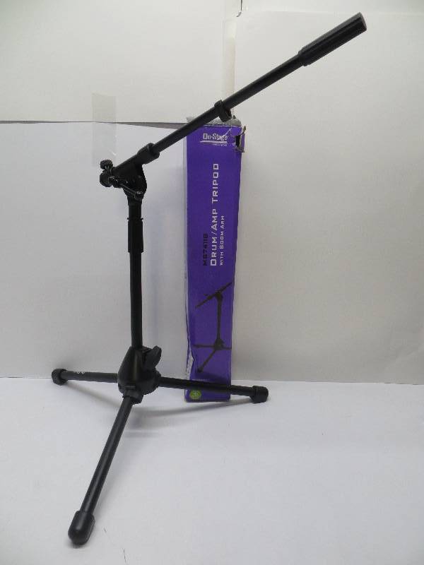 lot 1147 image: On-Stage stands drumamp tripod with boom arm model MS7411B