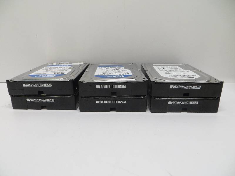 lot 1204 image: Lot of 6 HDDs