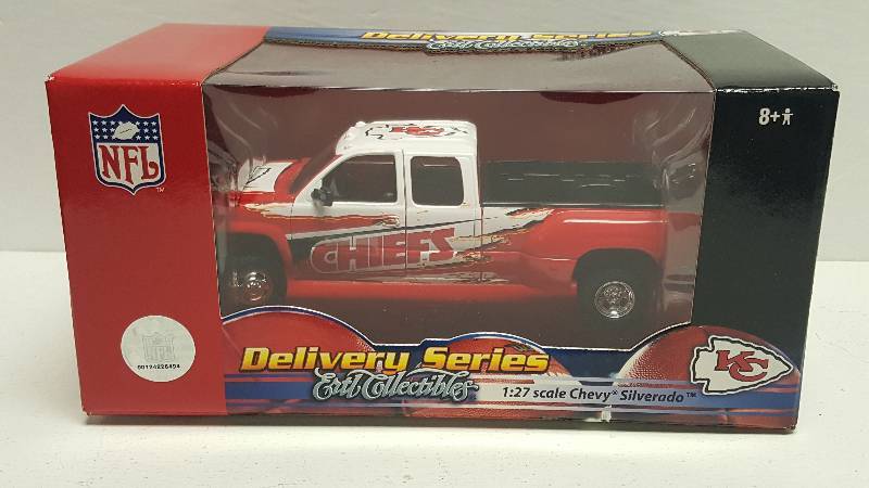 Kansas City Chiefs Chevy Silverado Truck Ertl Collectibles 1