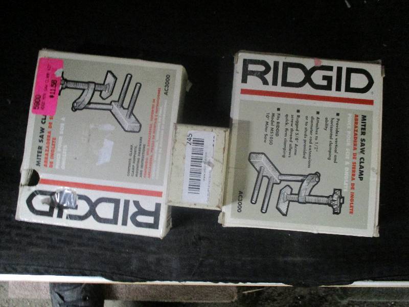 lot 245 image: RIDGID Miter Saw CLAMP
