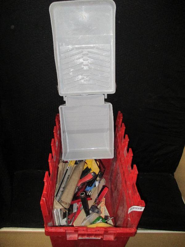 lot 258 image: Tote of Random Items