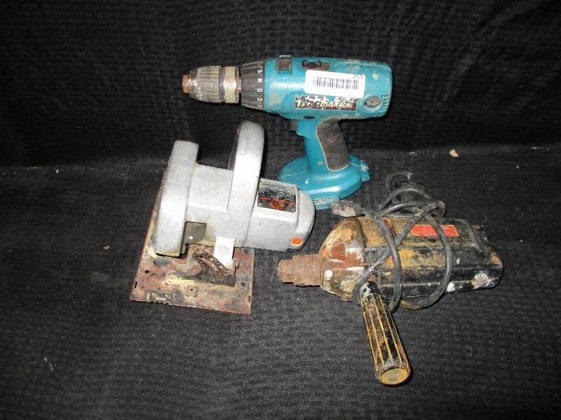 lot 259 image: Lot of Random Tools