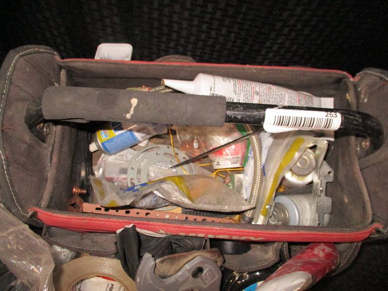 lot 263 image: Lot of Random Items
