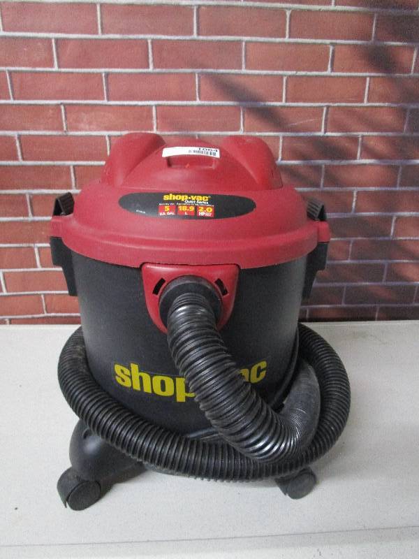 lot 1064 image: Shop-Vac