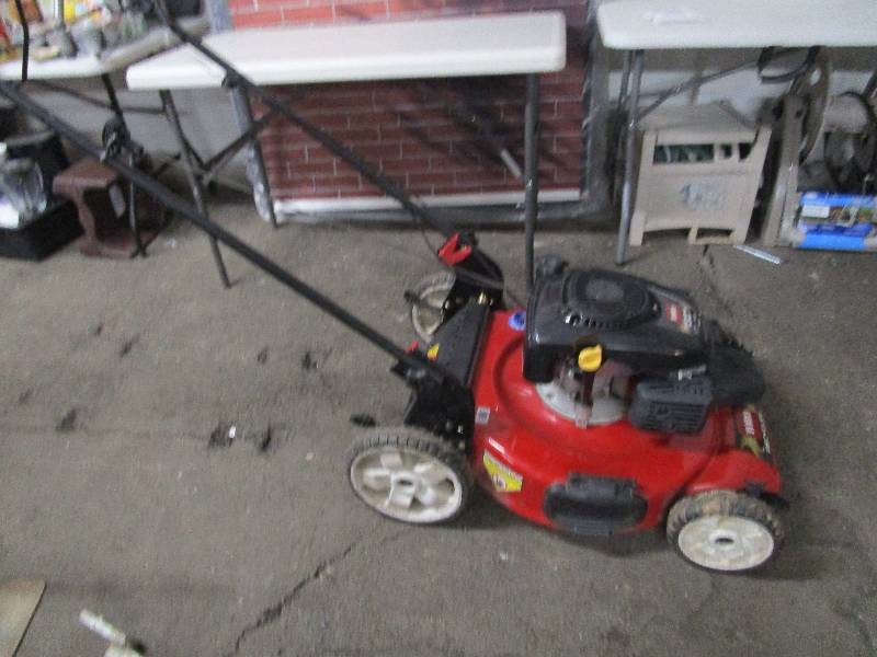 lot 1065 image: Toro Push Mower