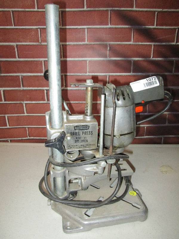 lot 1072 image: Craftsman Drill Press