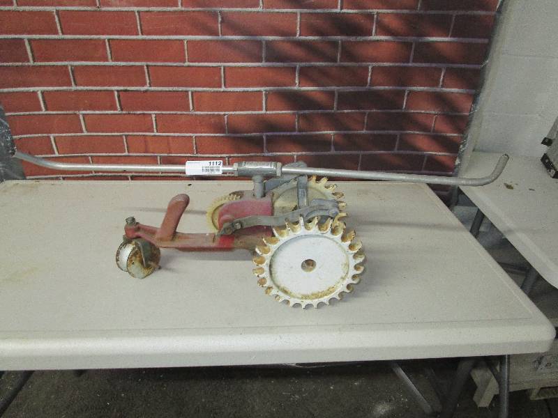 lot 1112 image: Tractor Sprinkler