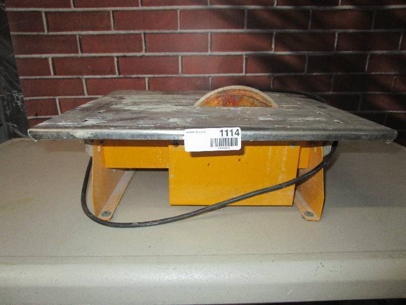 lot 1114 image: Workforce Tile Cutter