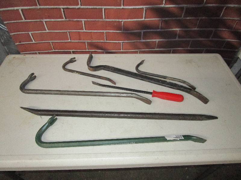 lot 1150 image: Lot of Crowbars